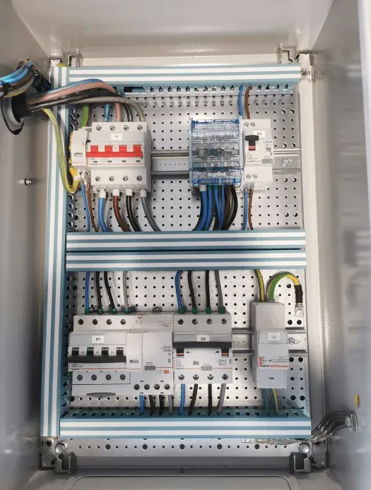 intégration armoire à Mulhouse